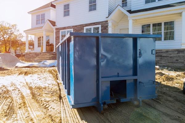 employees at Dumpster Rental of Murray